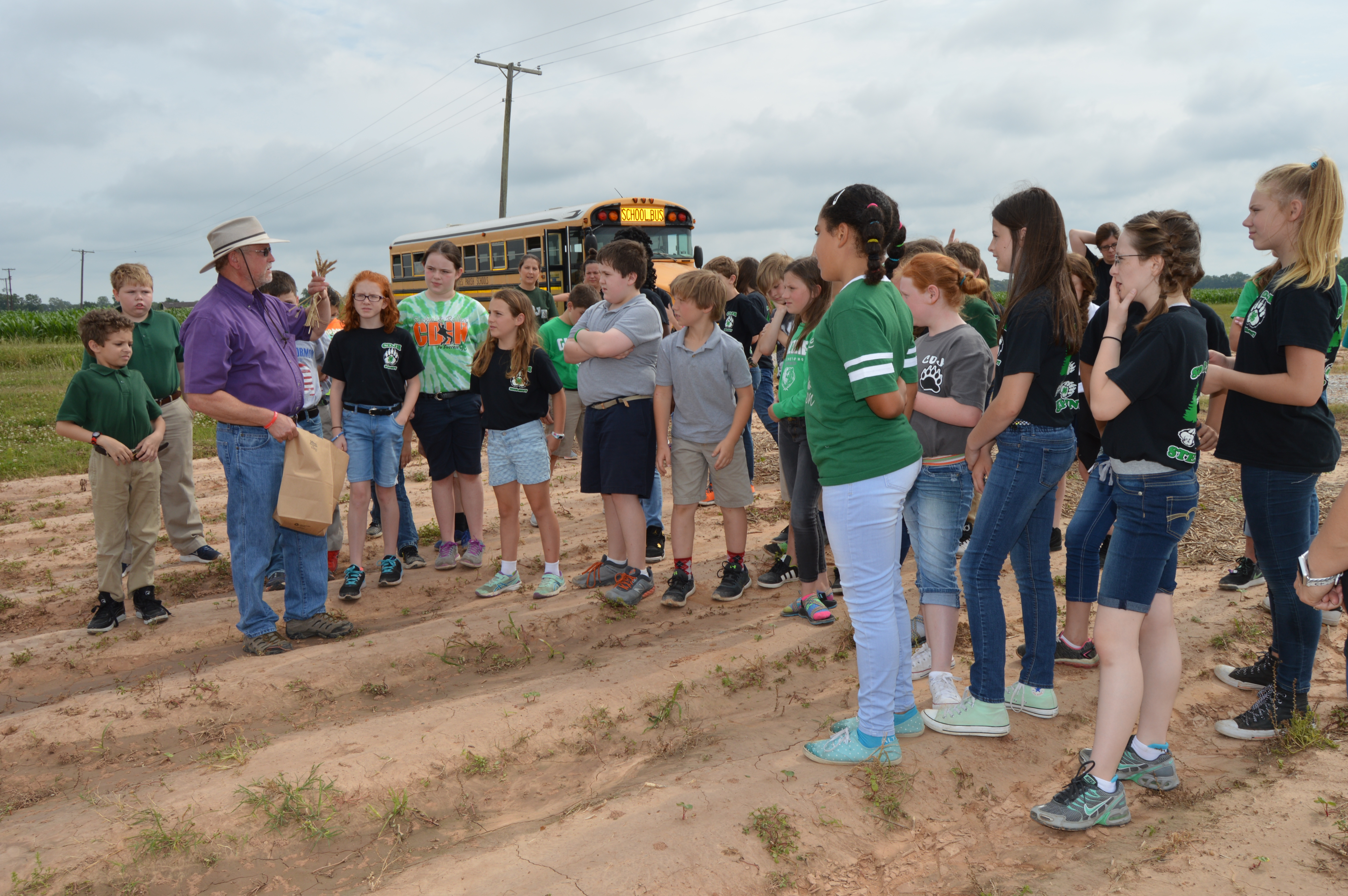 Youth tour AgCenter station to learn about agriculture